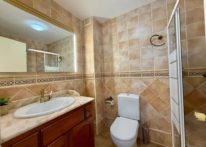 Sky 180 Mediterranean Sea View Terrace - Eaw Homes شقة